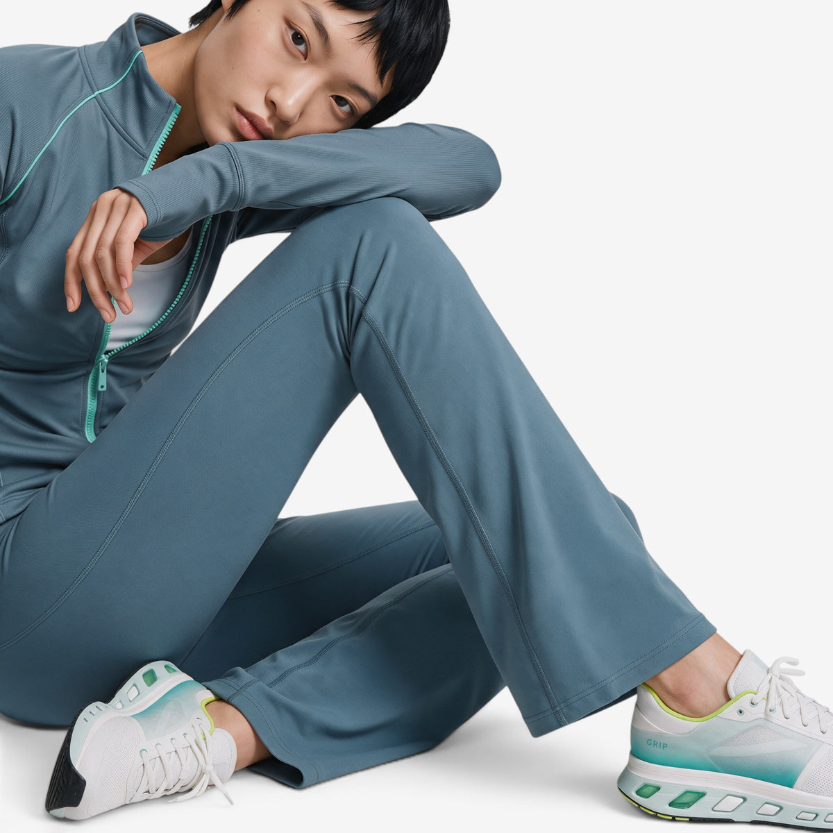 Flow Training Jacket & Pant Set
